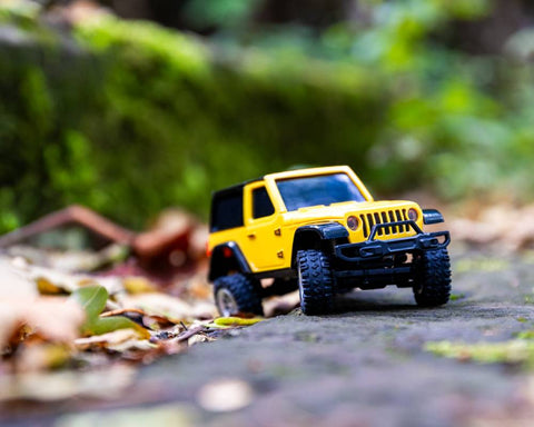 RCG Racing Micro RC 1/36 Rock Crawler - Yellow slide 7